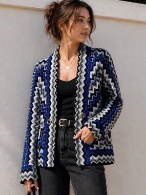 Chico’s 0 Blue Black White Chevron Zigzag Knit Cardigan Wool Blend Boho Button